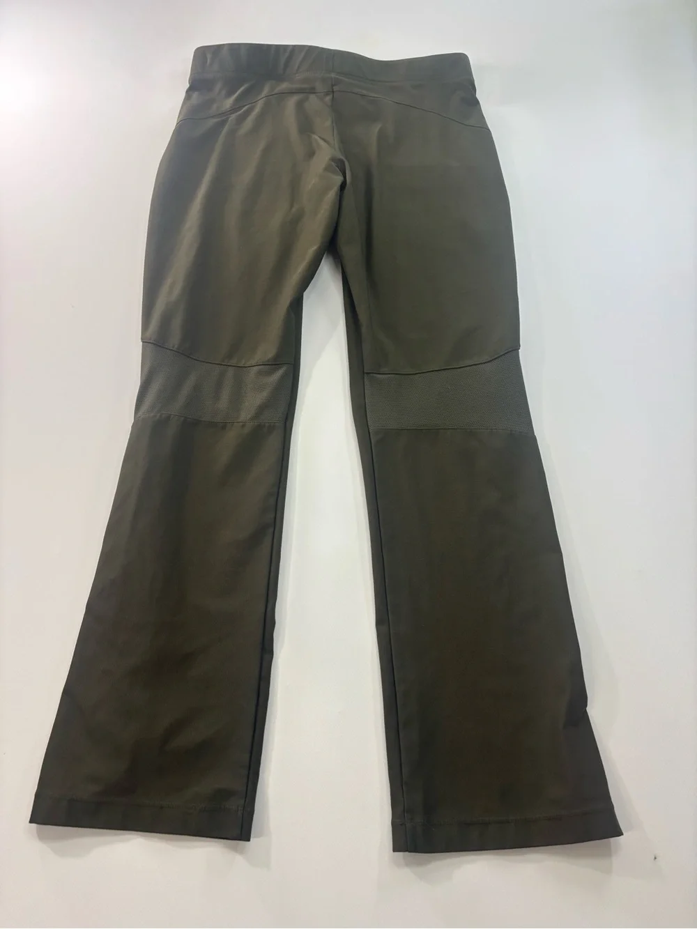 Nike Fitdry Olive Green Straight Leg Workout Pants Womens Size Med Athletic Yoga